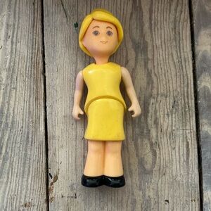 Little Tikes Village Mom